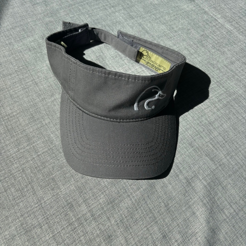 Ducks Unlimited Grey White Logo Visor One Size